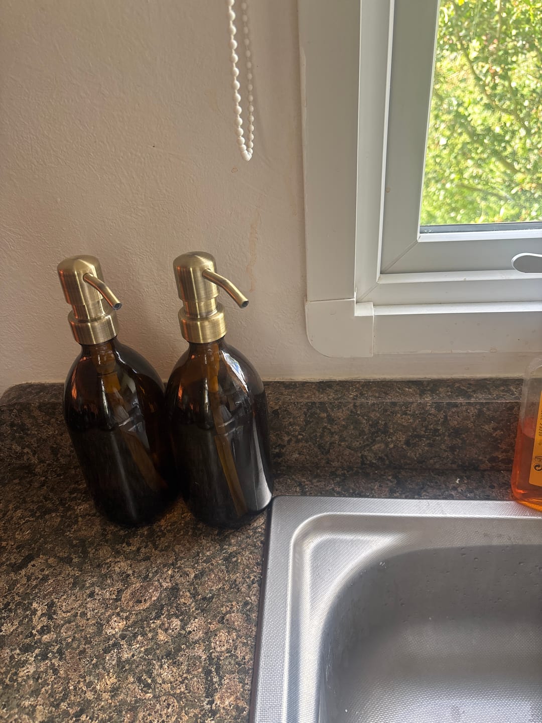 Customer photo review of Amber Glass Bottle with Metal Pump