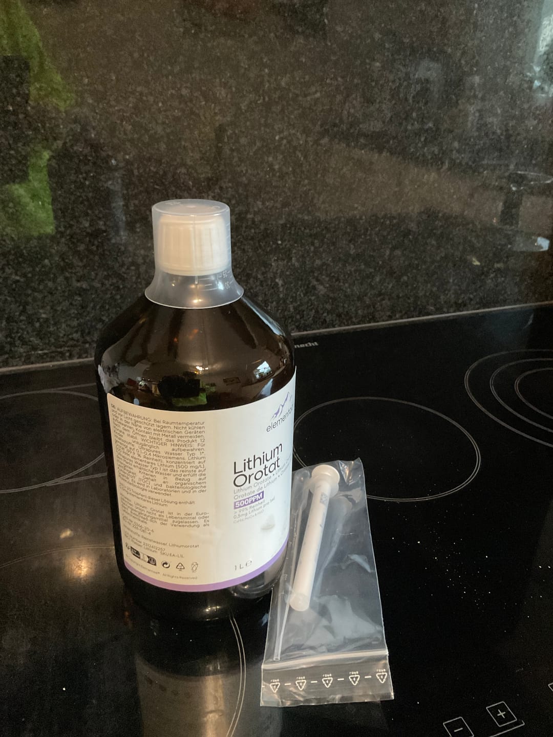 Customer photo review of Elementaal® Lithium Orotat | inkl. Dosierspritze, Messbecher & Pipette