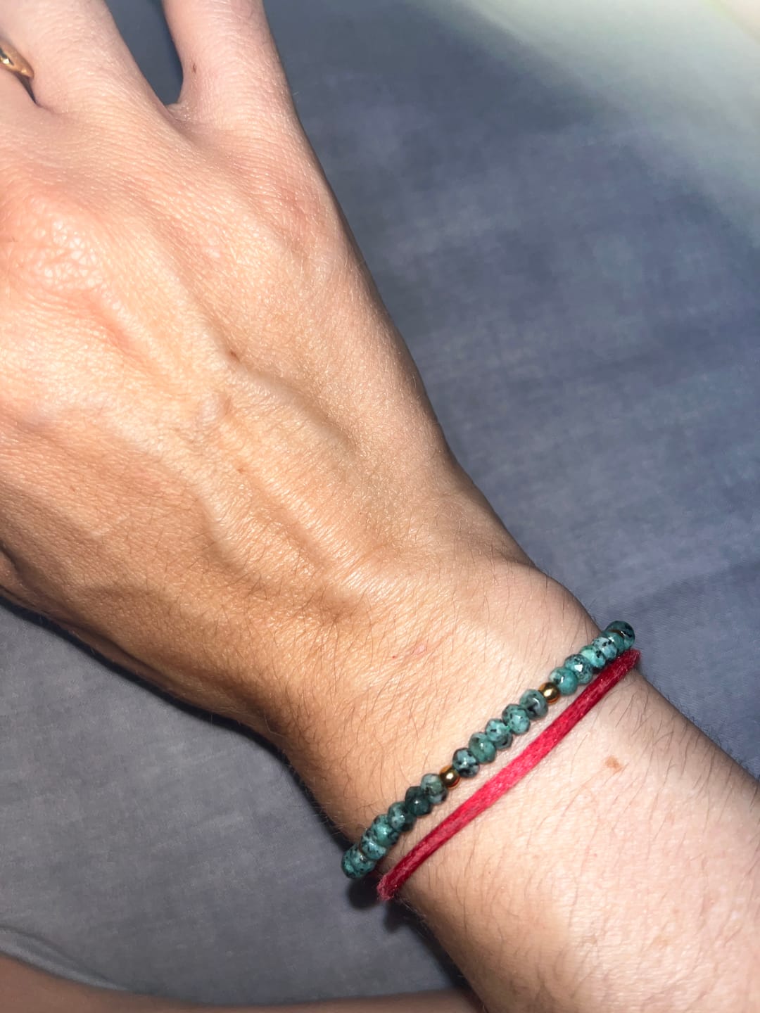 Customer photo review of Pulsera Verde Selva