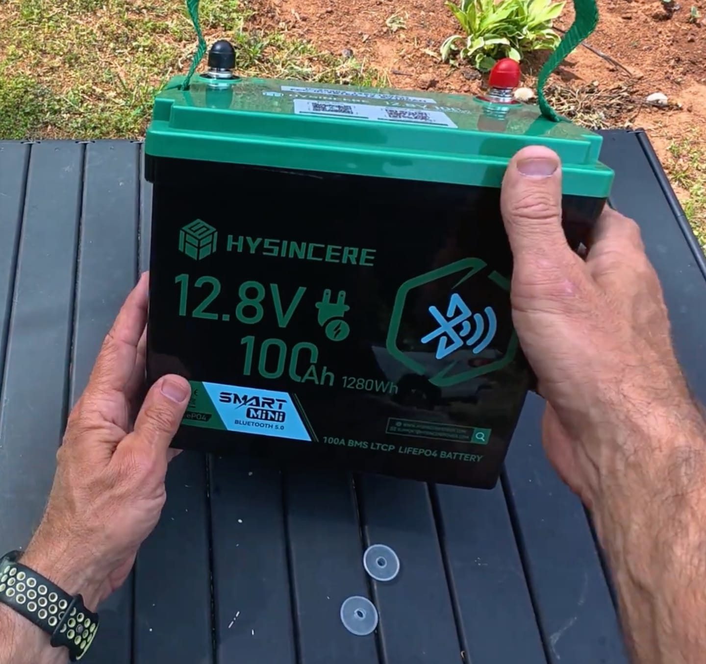 Customer photo review of Hysincere Power 12V 100Ah Mini Bluetooth LiFePO4 Battery
