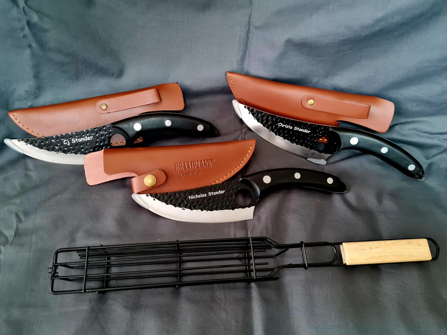 Customer photo review of BRAAIPLANK™ "BEENLEM" HAMMER FORGED BONING KNIFE