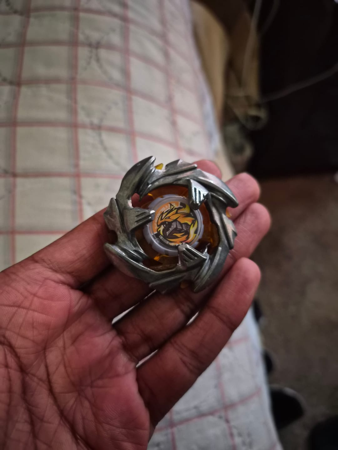 Customer photo review of Takara Tomy Beyblade X CX-08 CerberusFlame W5-80WB VOL 7 Random Booster