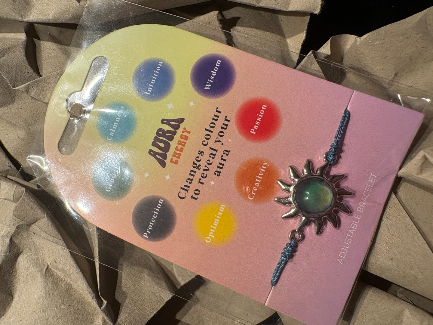 Customer photo review of Aura Energy Farbwechsel Armband – verstellbar mit Sonnenanhänger