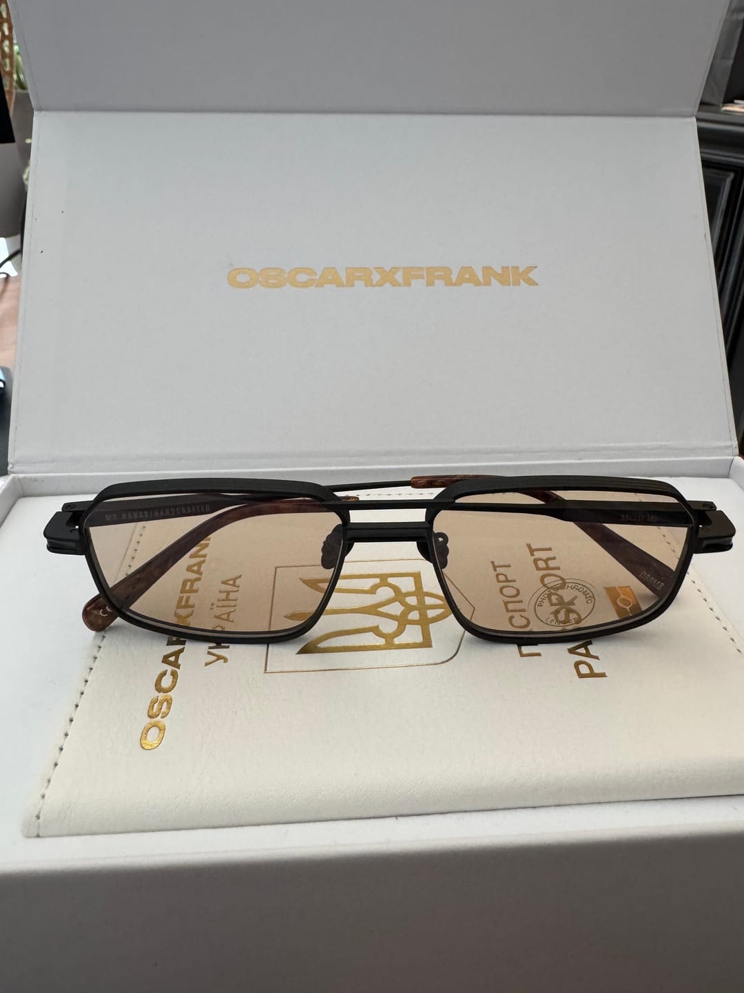 Customer photo review of MR NANKS - MATTE BLACK / COLA PHOTOCHROMIC