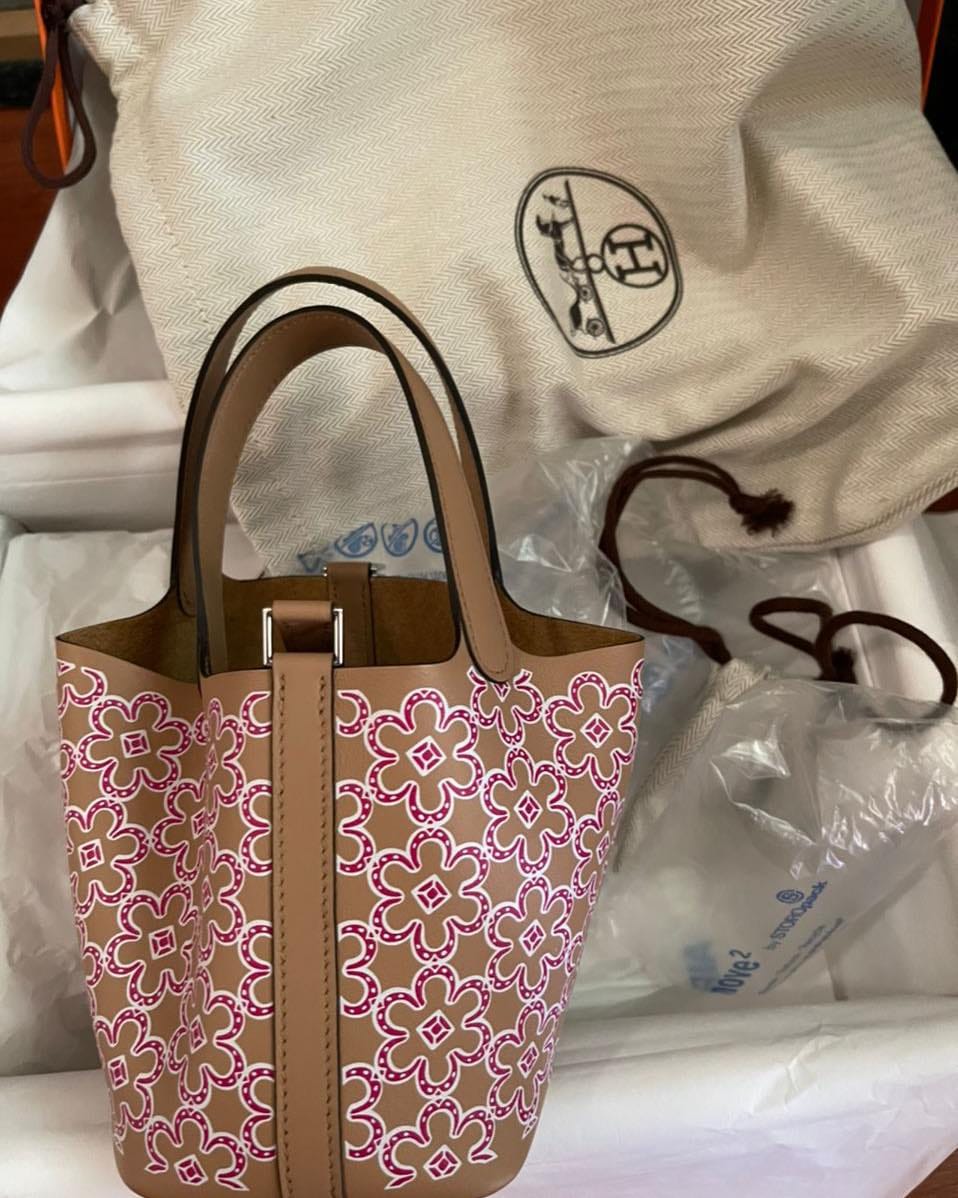 Customer photo review of Hermes 2026 Picotin Lock Micro "Lucky Daisy" Bag Swift Leather