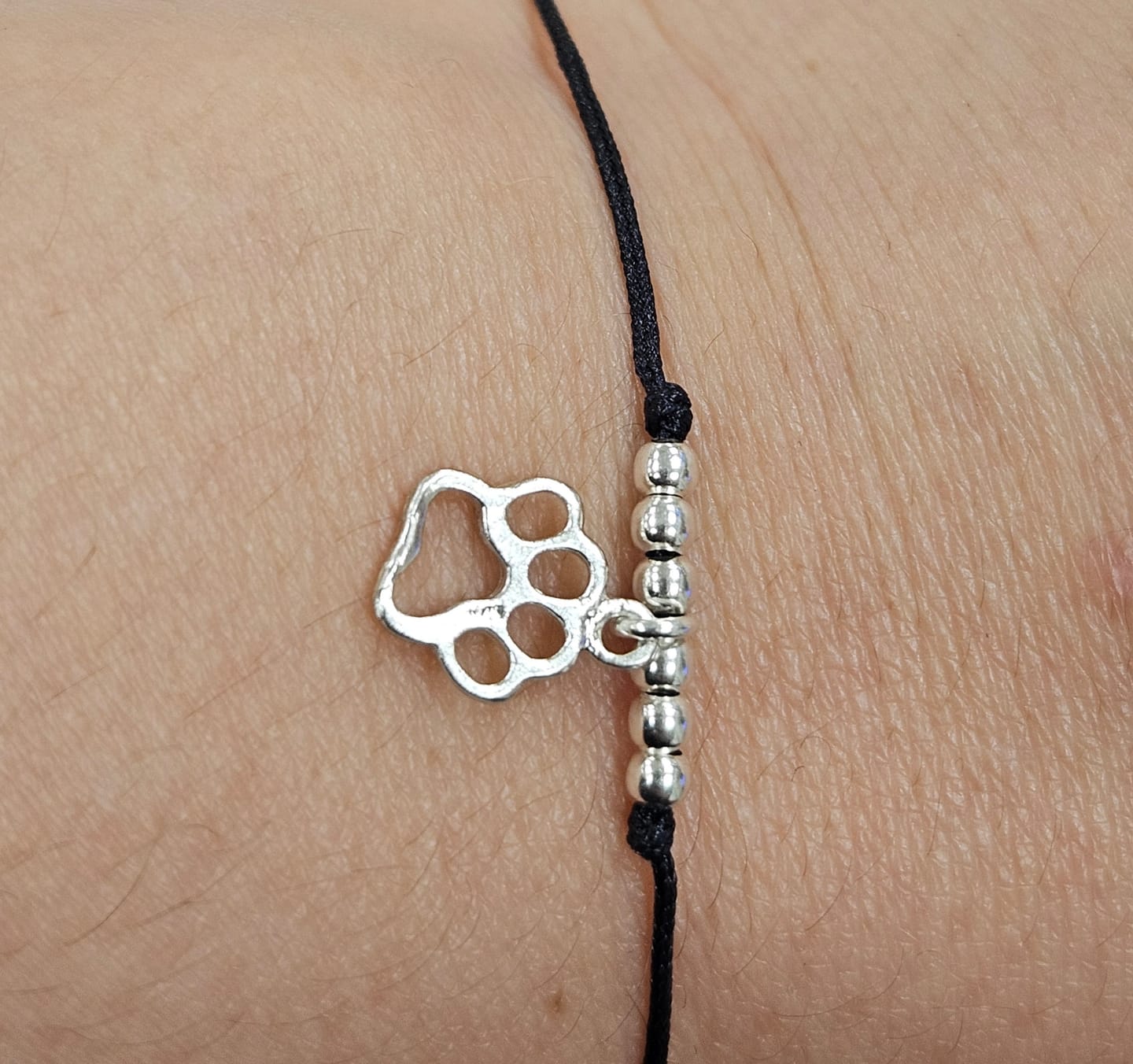 Customer photo review of Pulsera Hilo Doglover