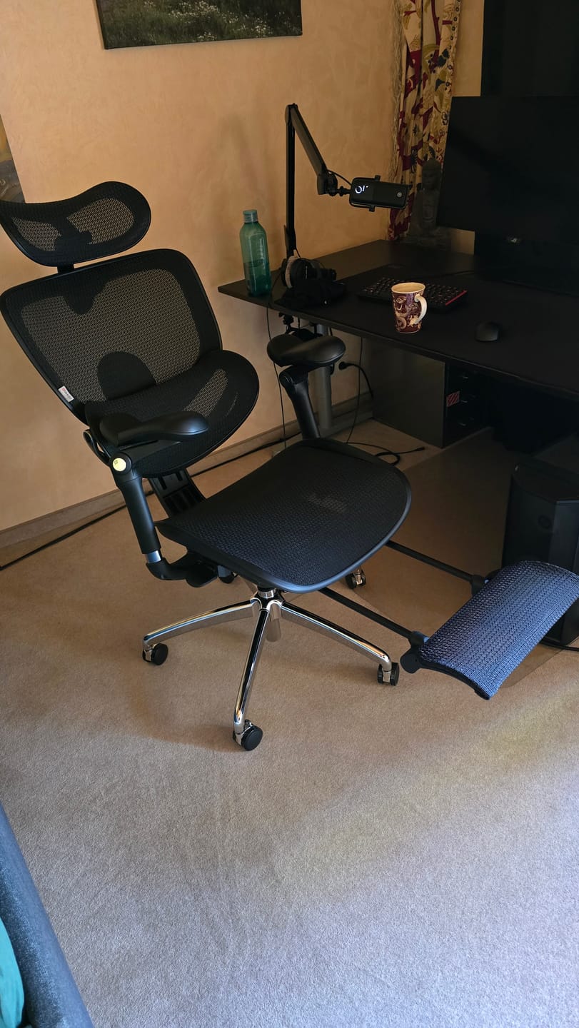 Customer photo review of Doro C300 Pro V2 Ergonomischer Stuhl mit Ganzkörper-Anpassung