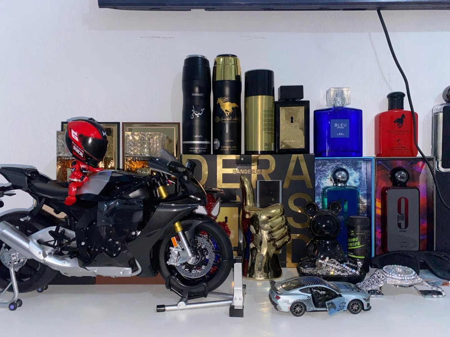 Customer photo review of YAMAHA YZF R1M-1:6