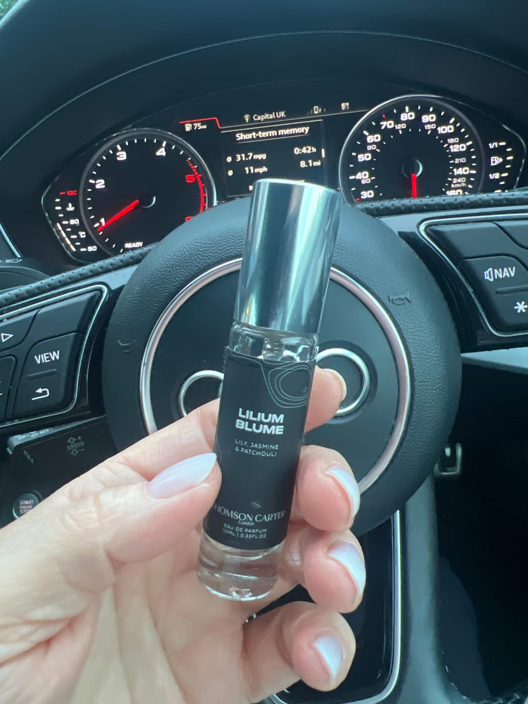 Customer photo review of Lilium Blume | Eau de Parfum