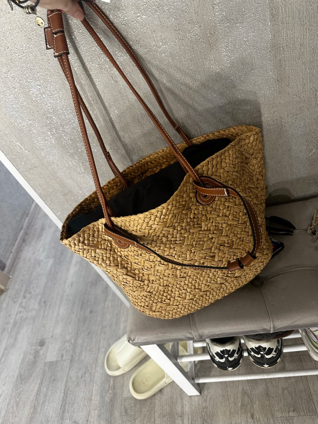 Customer photo review of Margot Woven Summer Tote