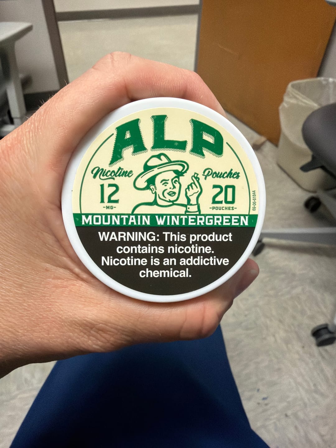Customer photo review of Mountain Wintergreen Nicotine Pouches