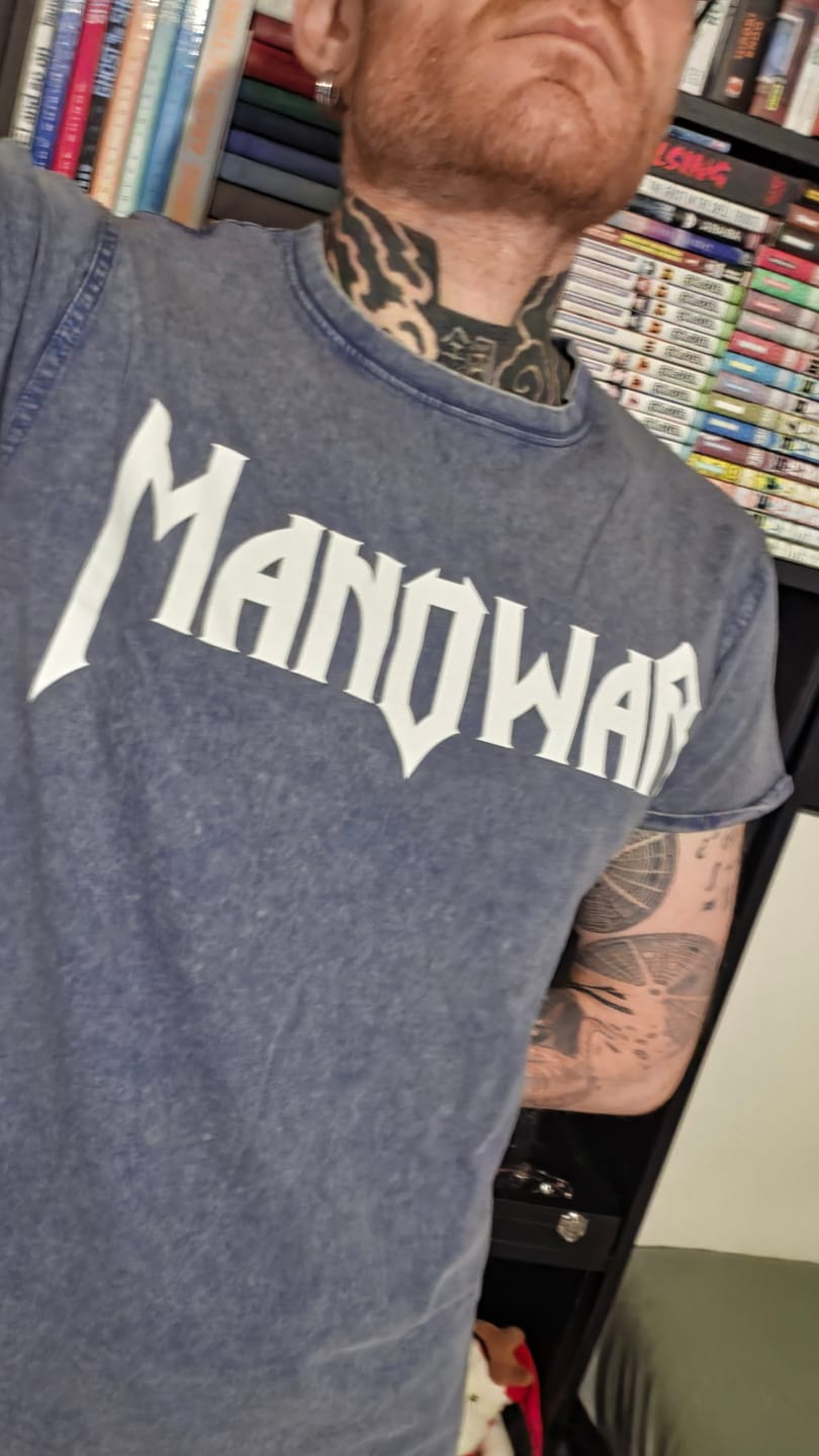 Customer photo review of MANOWAR T-SHIRT BLUE ACID WASH VINTAGE LOGO
