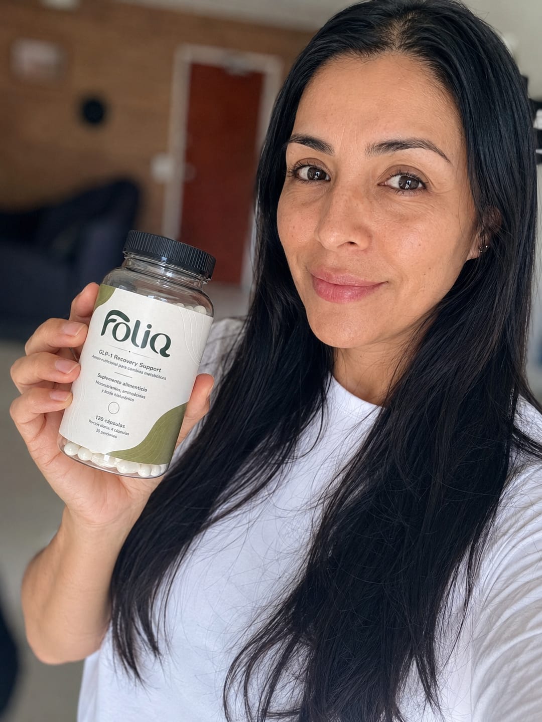 Customer photo review of FOLIQ® Recovery™ – Protocolo de Recuperación Capilar GLP-1