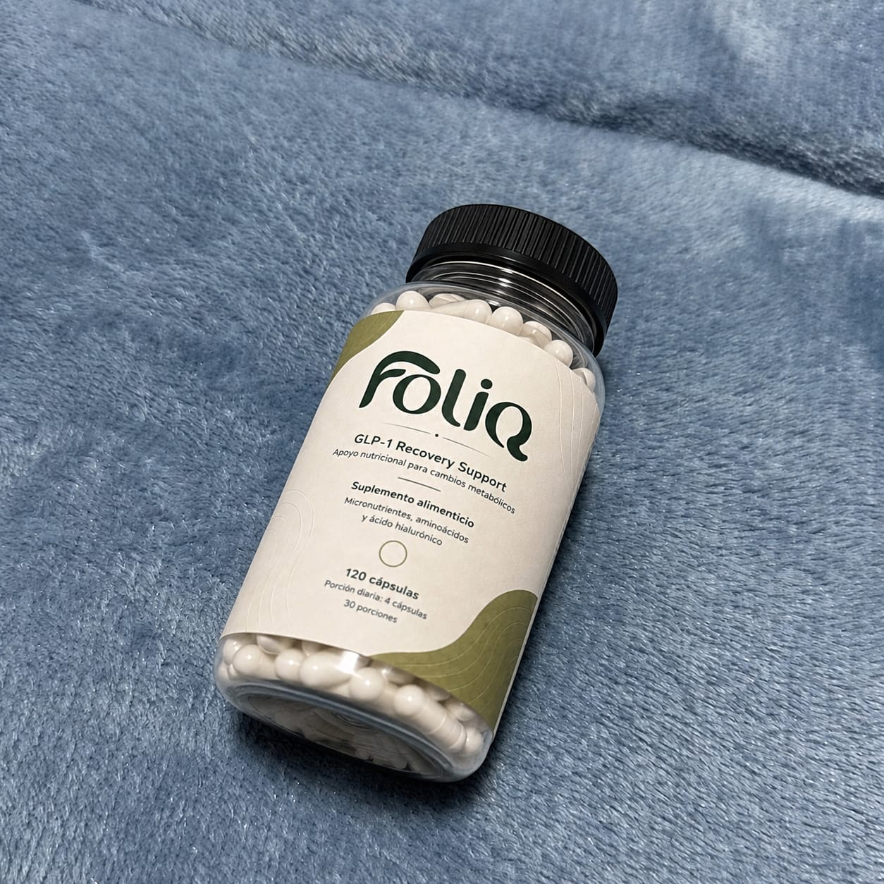 Customer photo review of FOLIQ® Recovery™ – Protocolo de Recuperación Capilar GLP-1