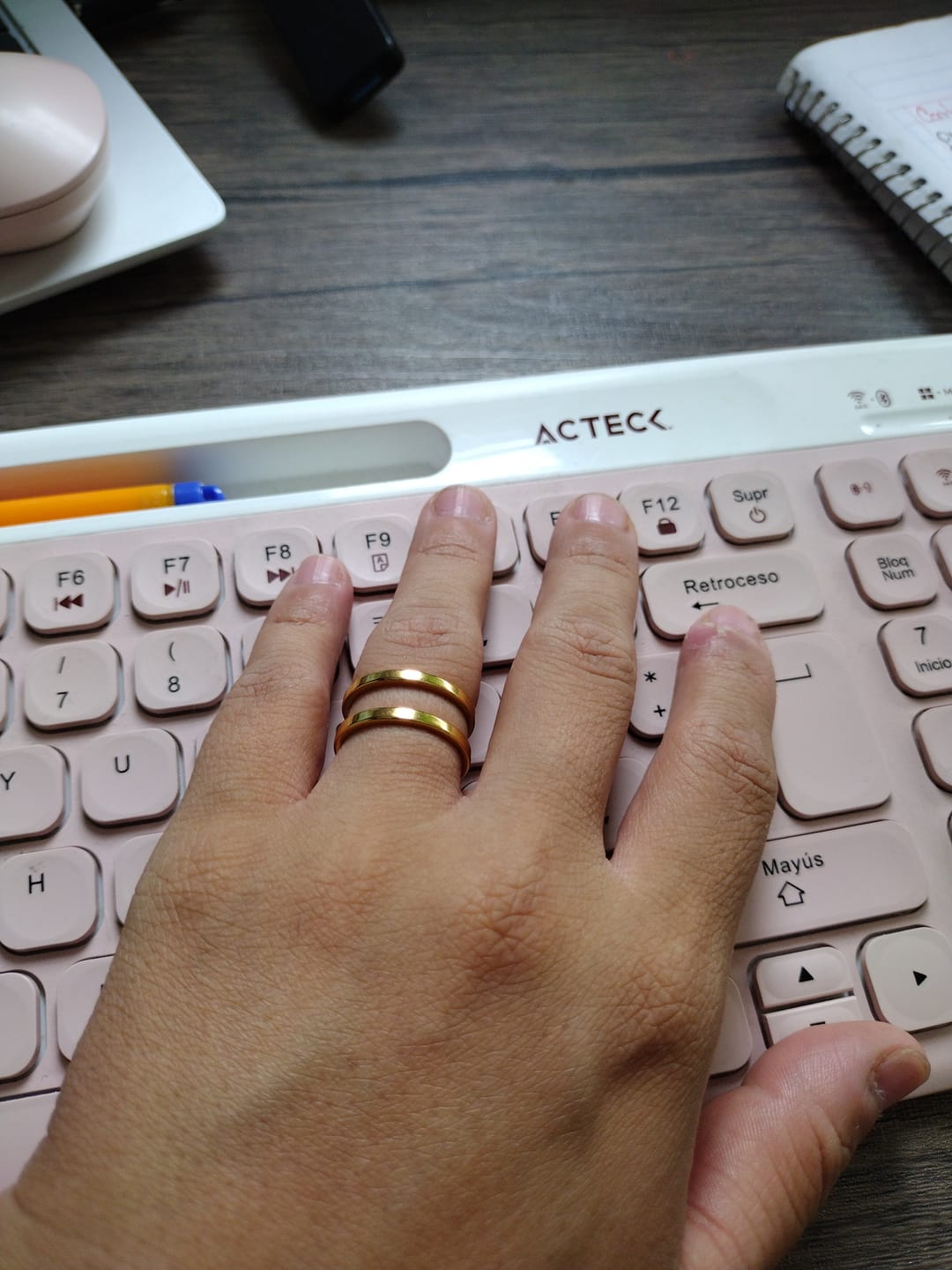 Customer photo review of Anillo Tiara