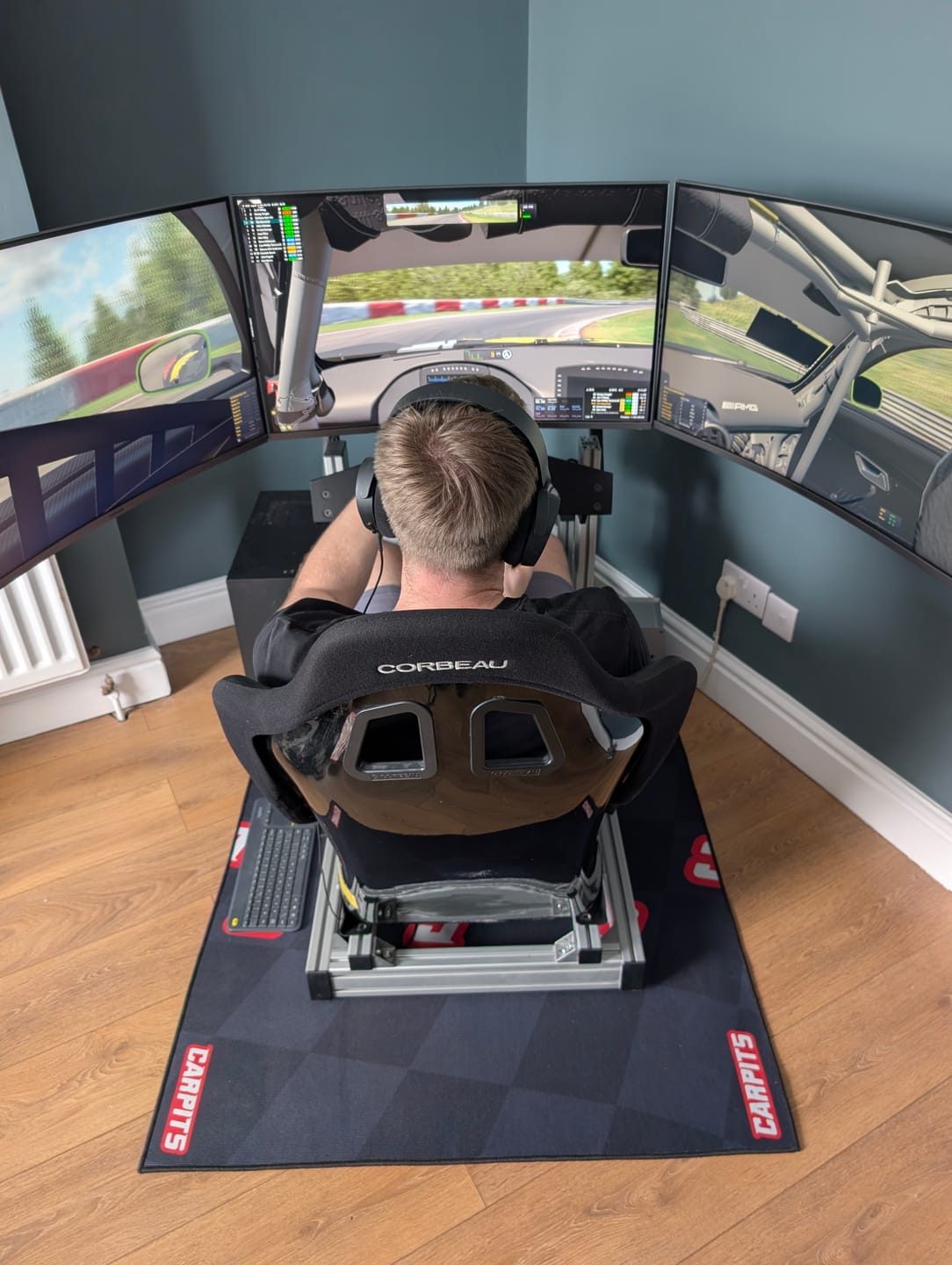 Customer photo review of THE SIM RUG