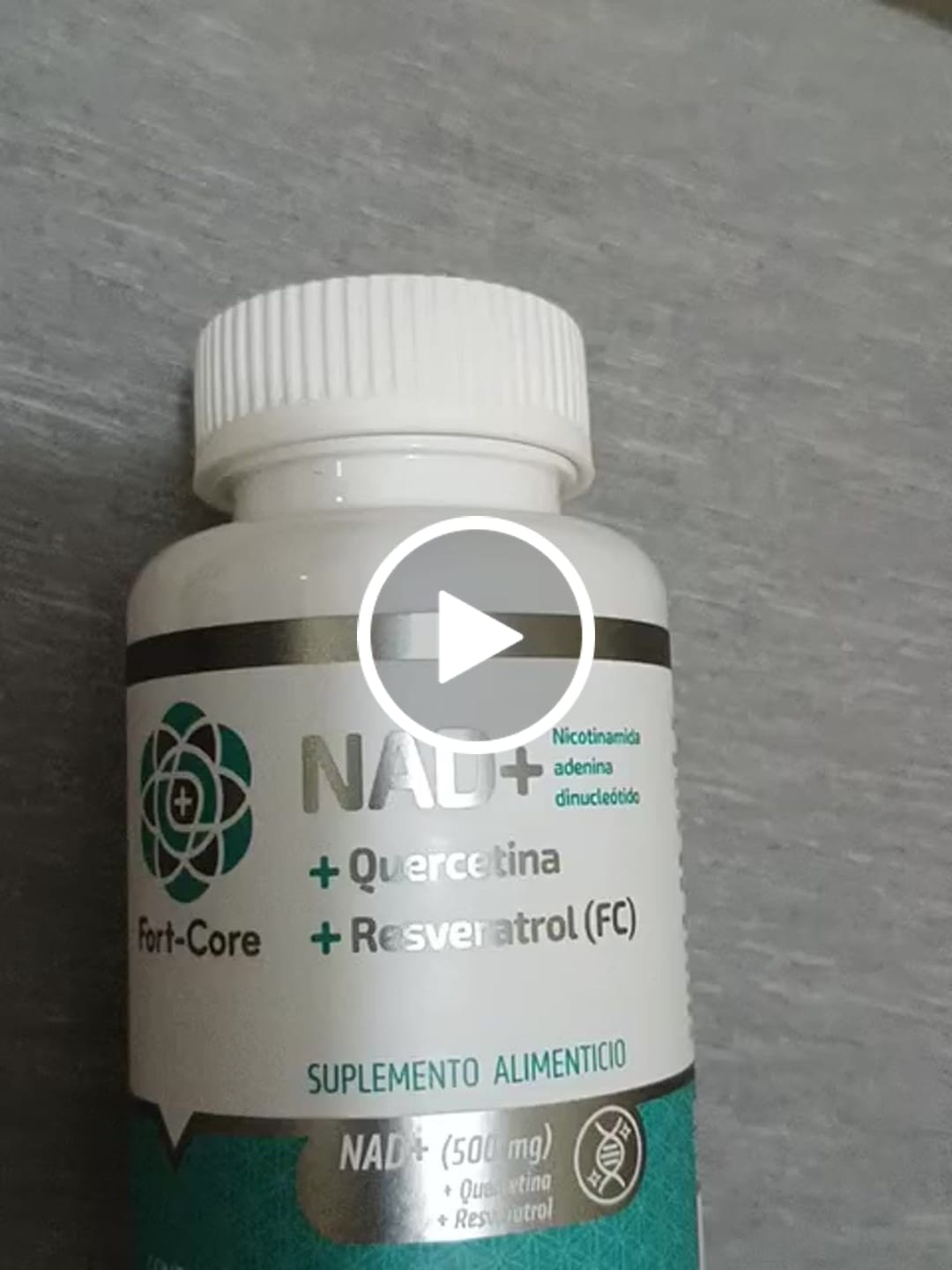 Customer video review of NAD+ Quercetina y Resveratrol Fort Core