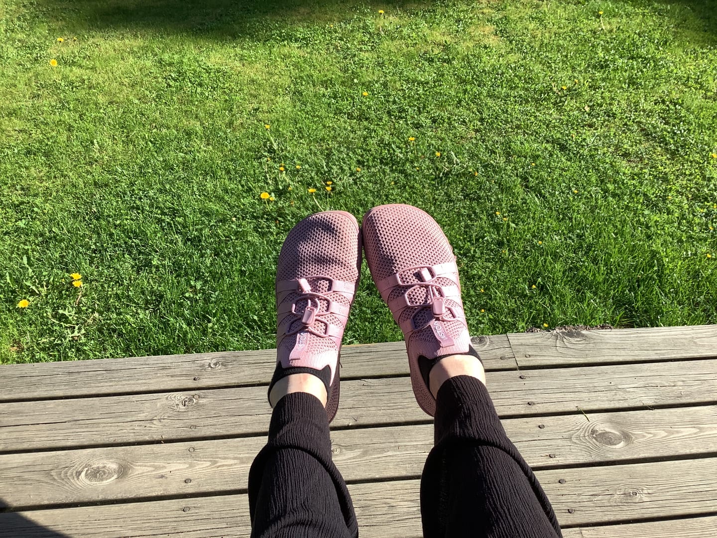Customer photo review of Vaistoa Riemu -paljasjalkakengät