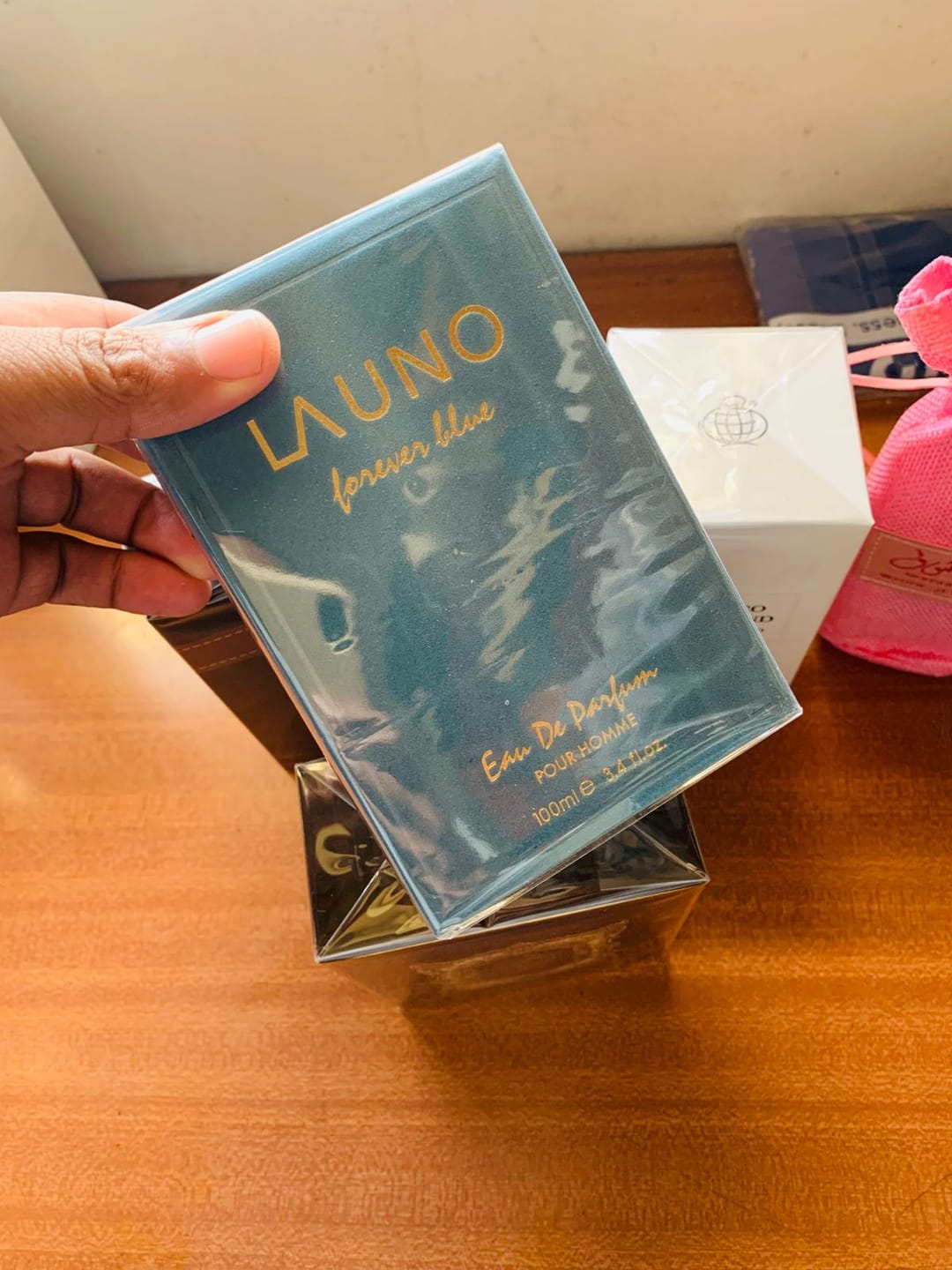 Customer photo review of Launo Forever Blue 100ml