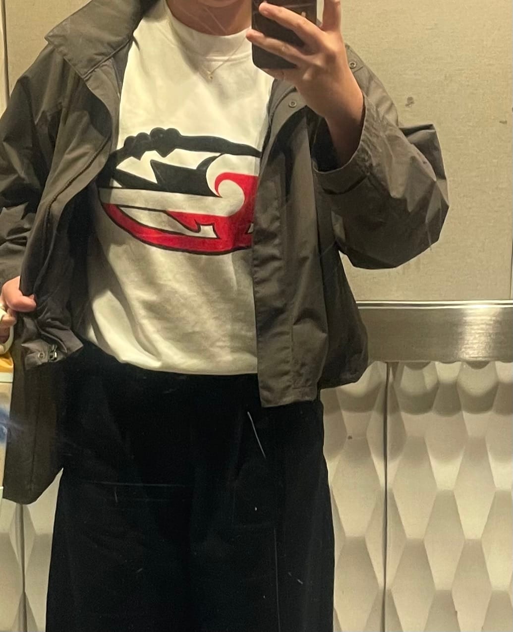 Customer photo review of '  LAND BACK Tīhāte *PRE ORDER*