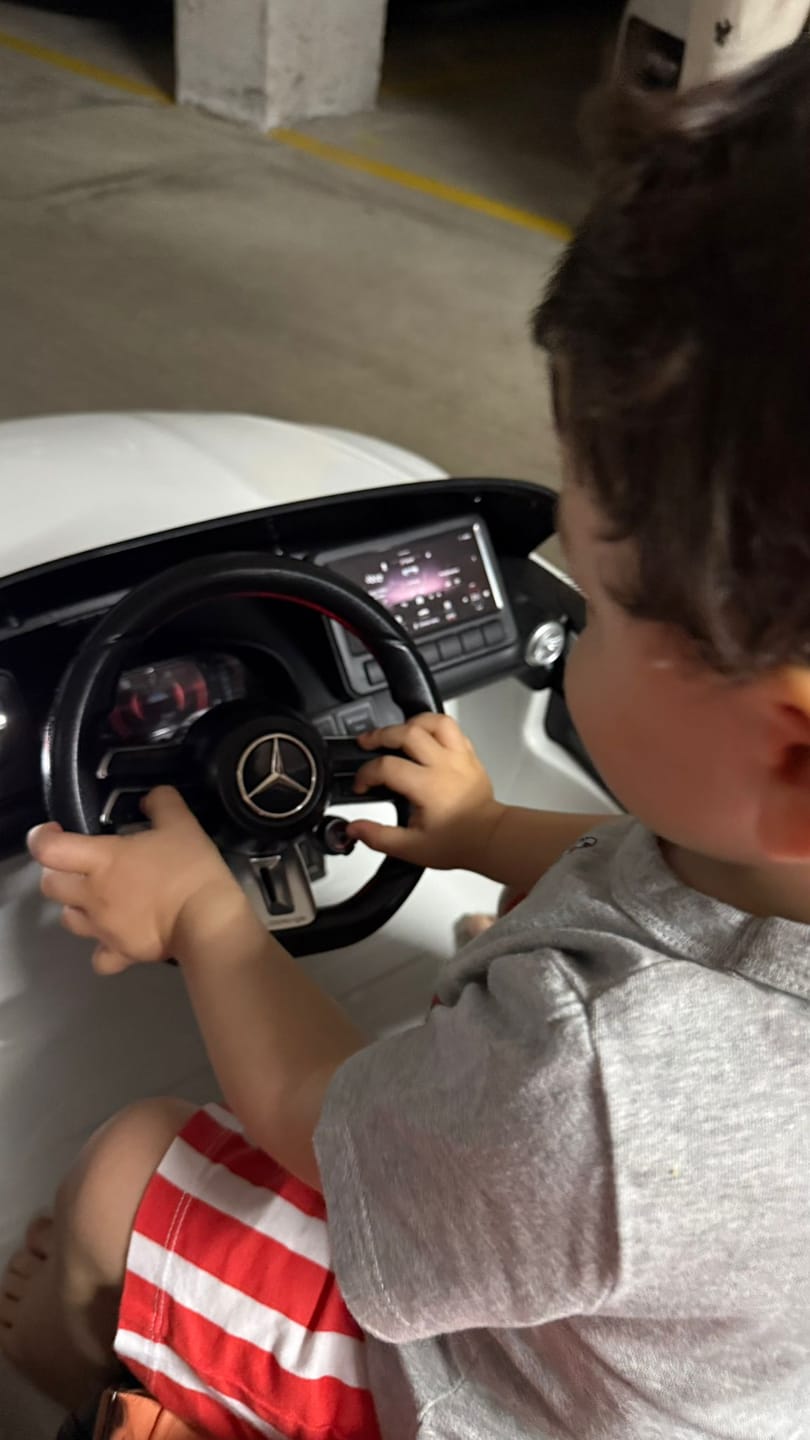 Customer photo review of Carta de Condução & Certificado de Matricula