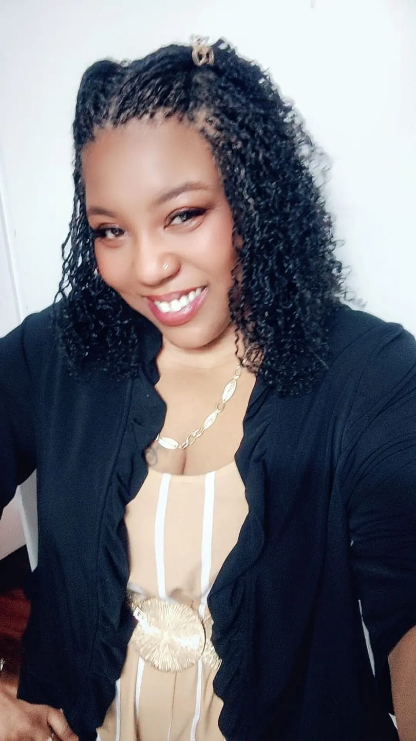 Customer photo review of Upgraded Natural Color Afro Kinky Bulk Human Hair (50g per pack)