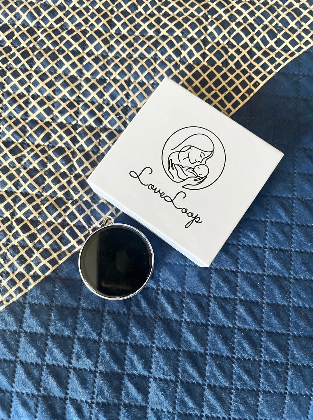 Customer photo review of LoveLoop™ — El primer recuerdo de tu bebé