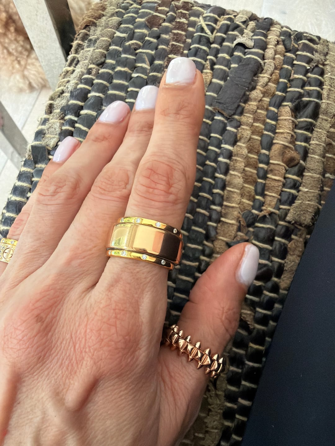 Customer photo review of Moissanite Station Ring