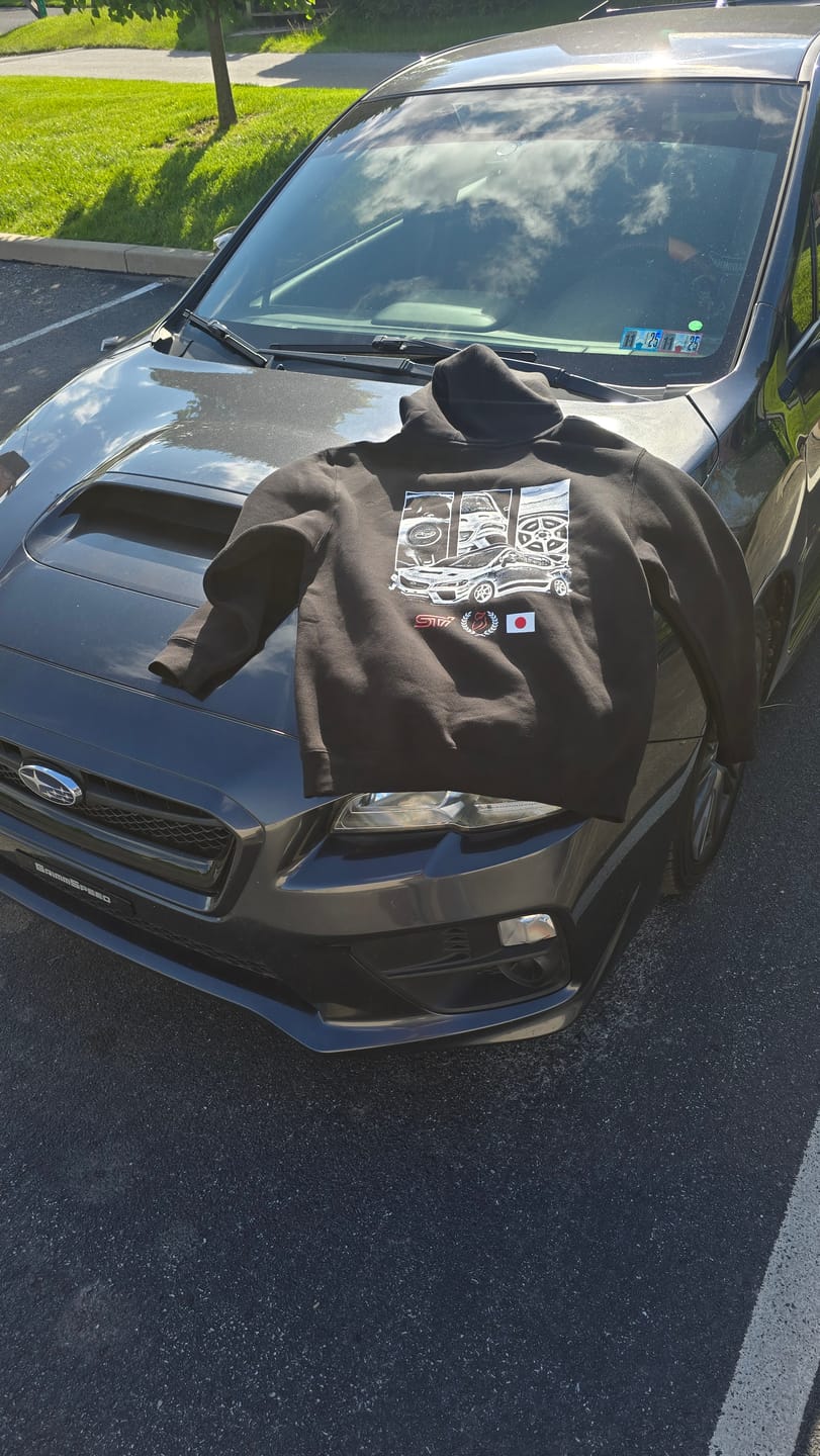 Customer photo review of VA STi x Smeedia Hoodie- Black