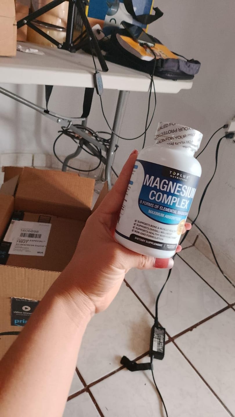 Customer photo review of Magnesio 8 en 1 para apoyar mente clara, descanso y bienestar integral