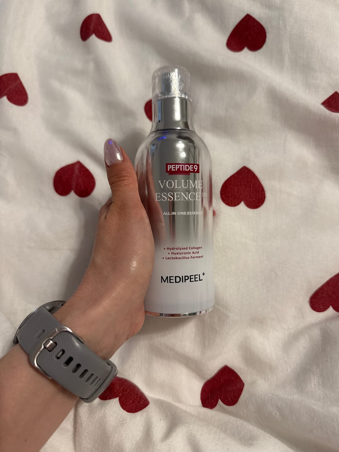 Customer photo review of Skābekļa liftinga esence ar peptīdiem Medi-Peel Peptide 9 Volume All In One Essence PRO