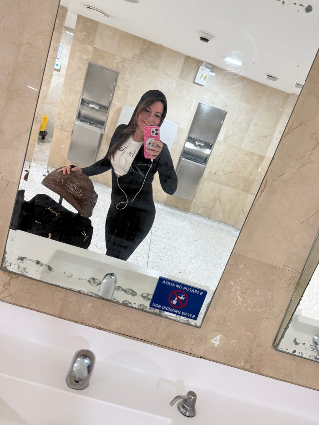 Customer photo review of Pchee Black Tracksuit