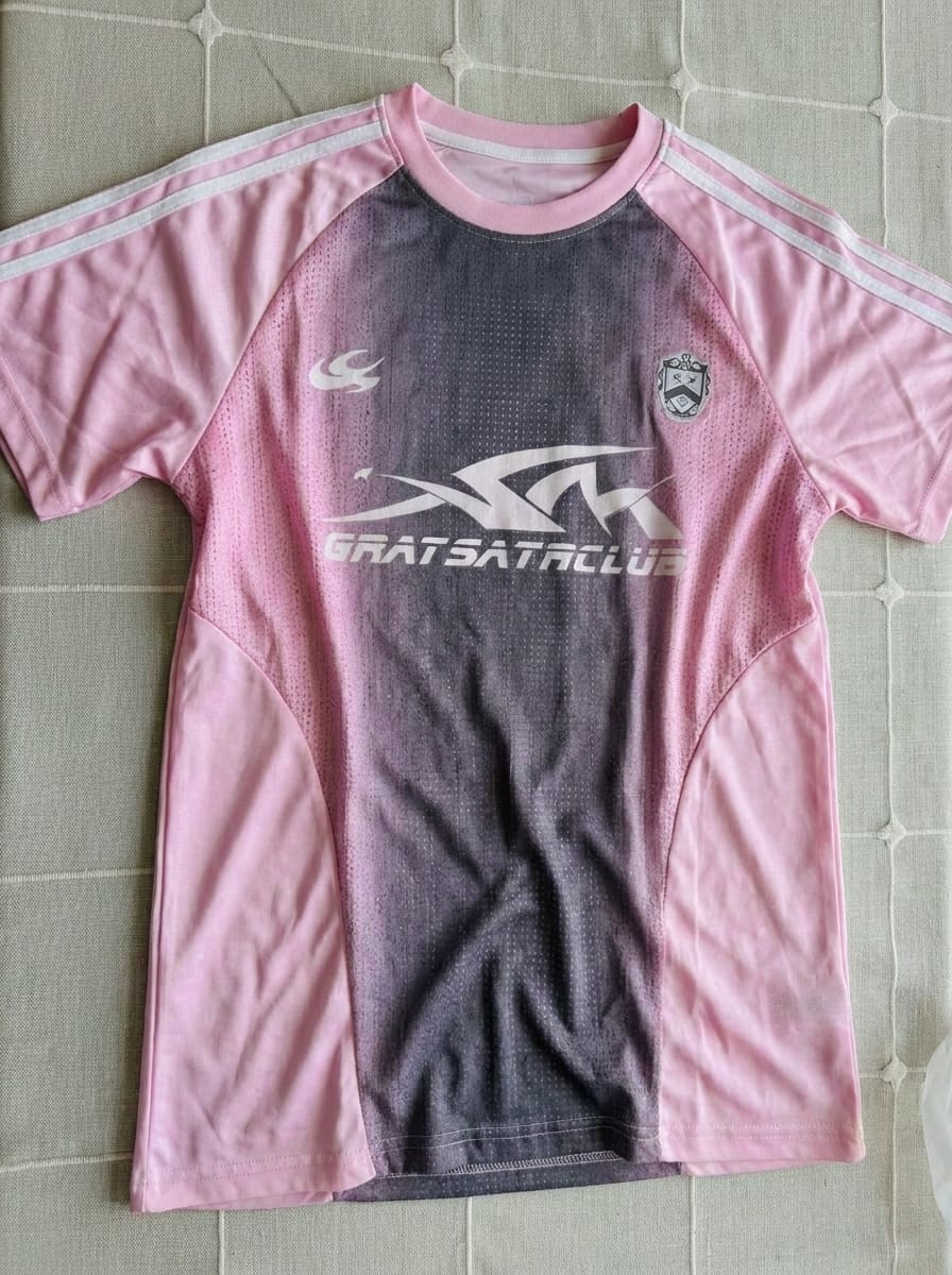 Customer photo review of TEE – GRAYSAT