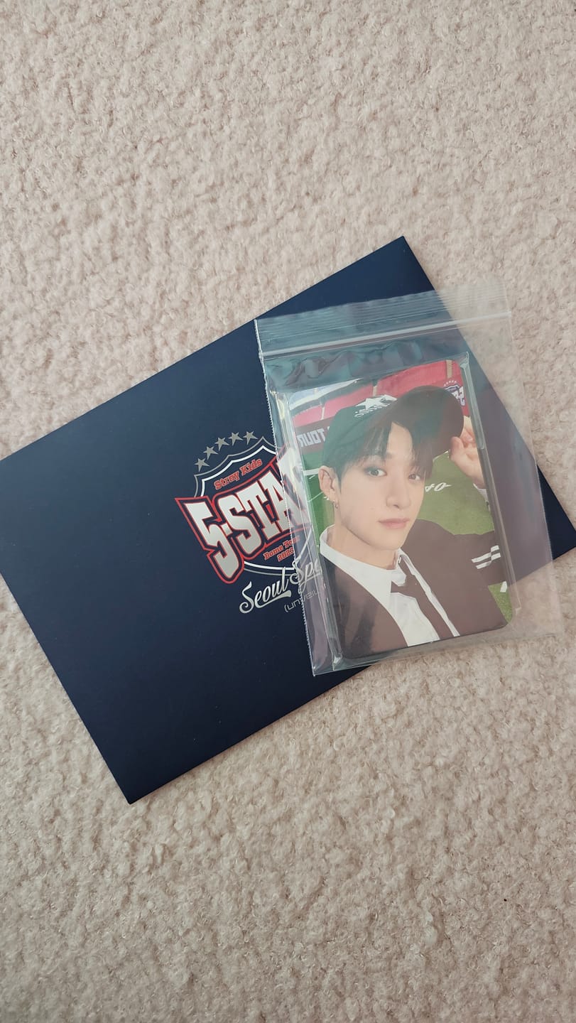 Customer photo review of [BUNJANG] Stray Kids 5-Star Dome Tour STAY Zone Photocard Full Set / 스키즈 돔투어 5-star 막콘 스테이존 포카 풀세트
