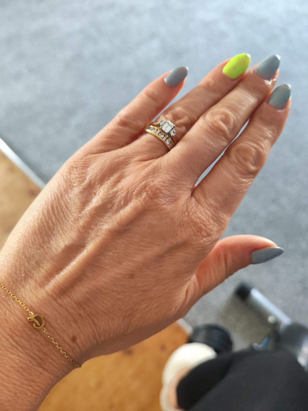 Customer photo review of Initial Chain Bracelet