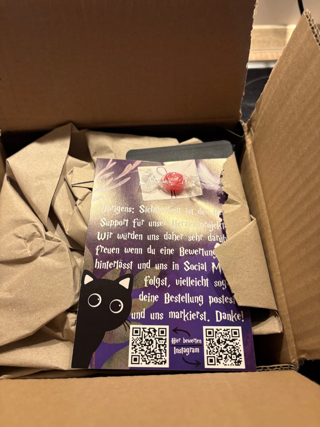 Customer photo review of Packaging