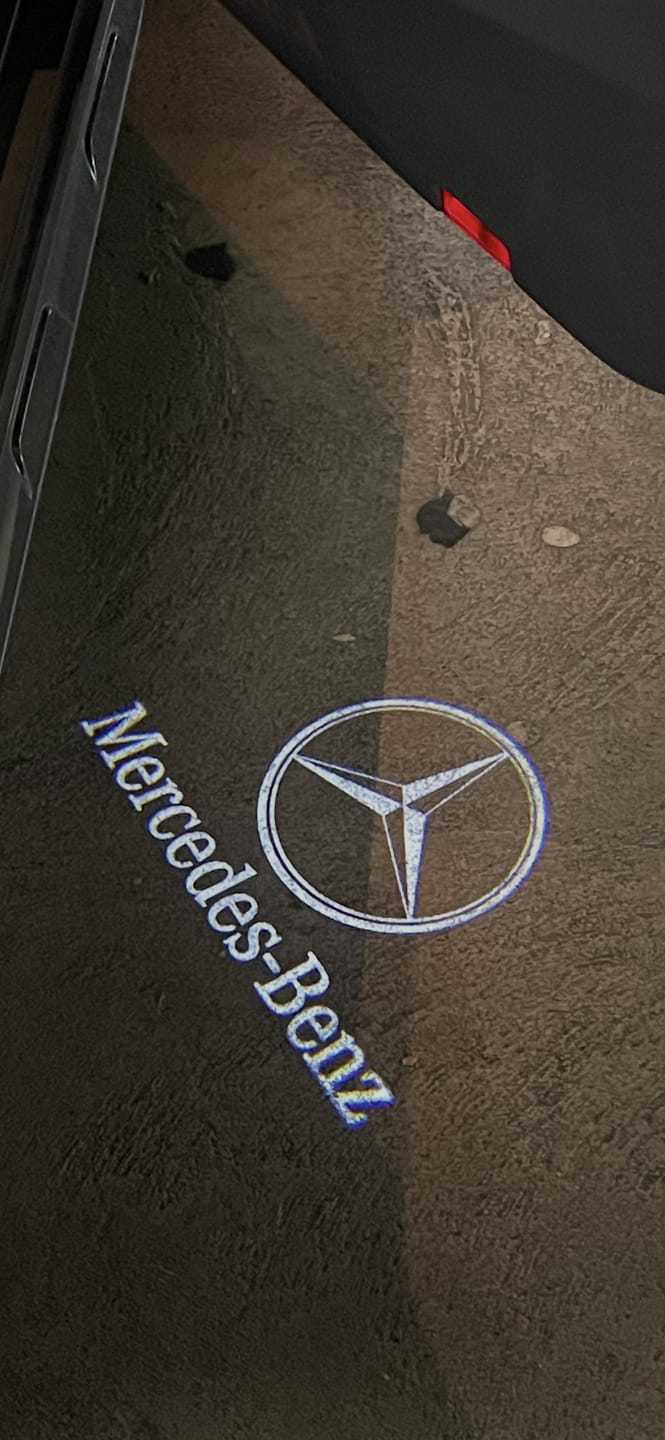 Customer photo review of Mercedes Benz LED Car Door Welcome Logo Shadow Lights