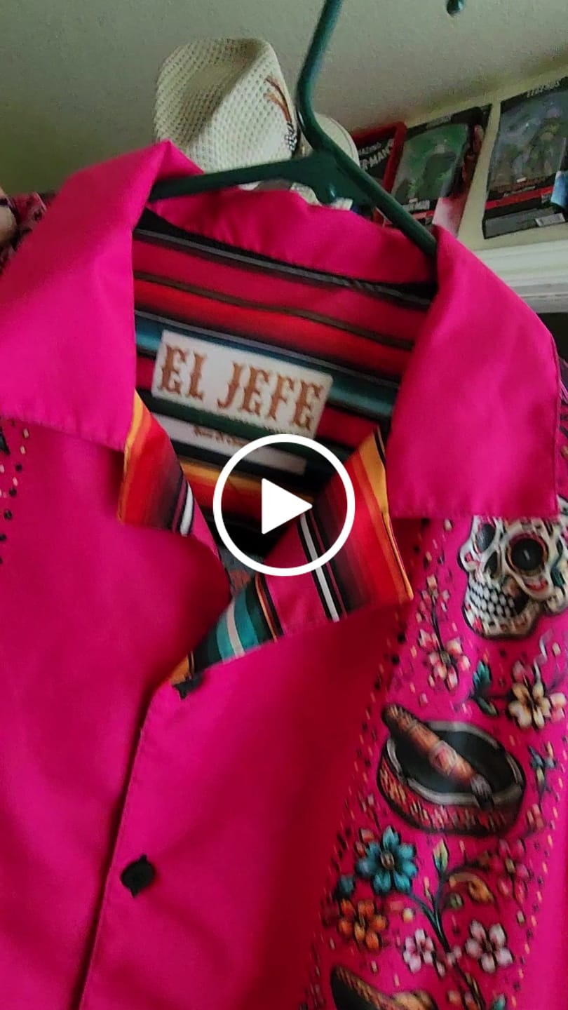 Customer video review of El Reventón Fiesta Guayabera