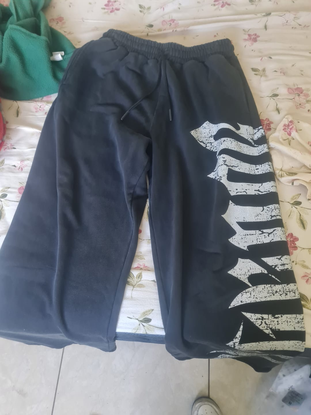 Customer photo review of 2016 - Revenge Joggers