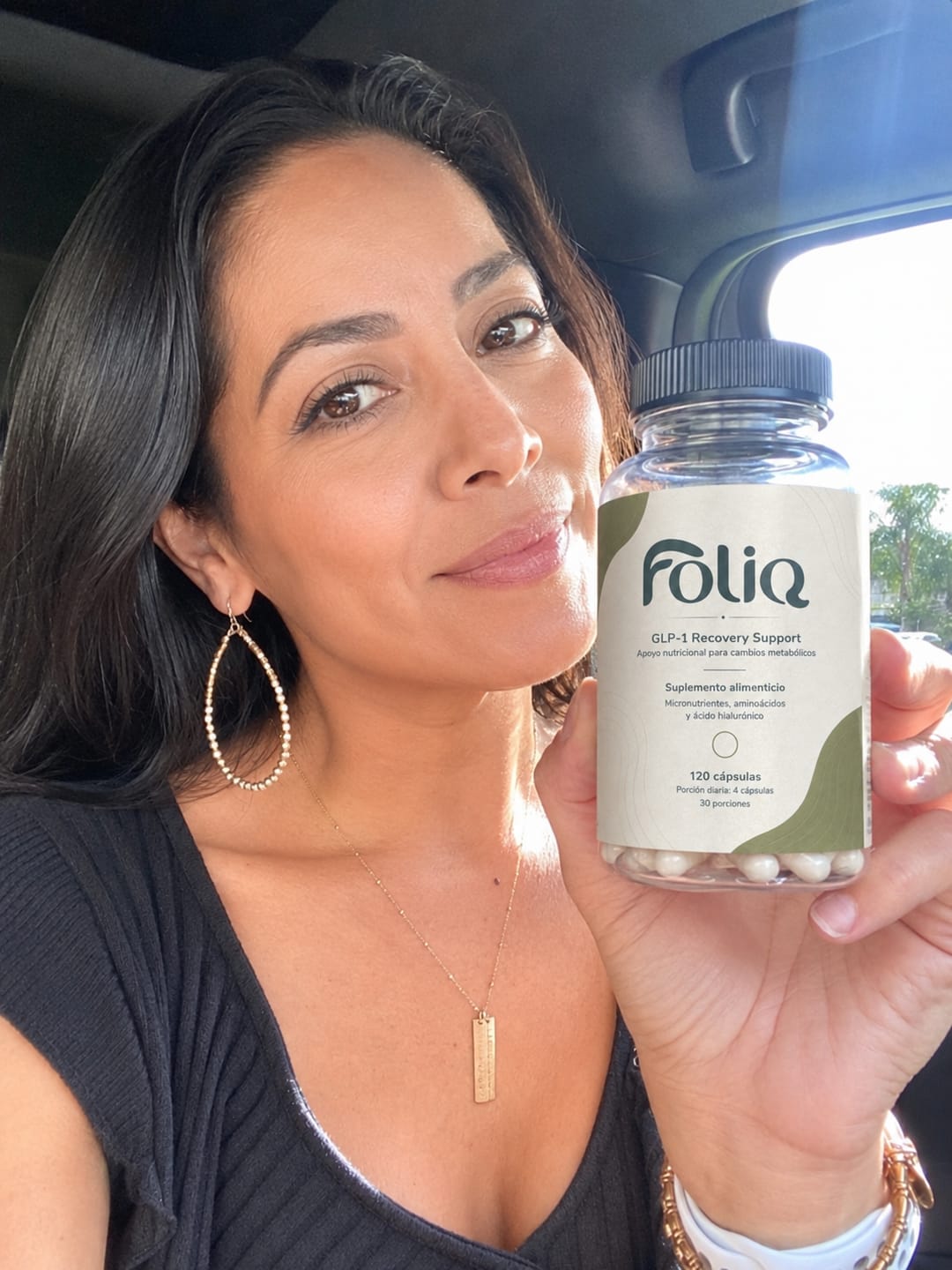 Customer photo review of FOLIQ® Recovery™ – Protocolo de Recuperación Capilar GLP-1