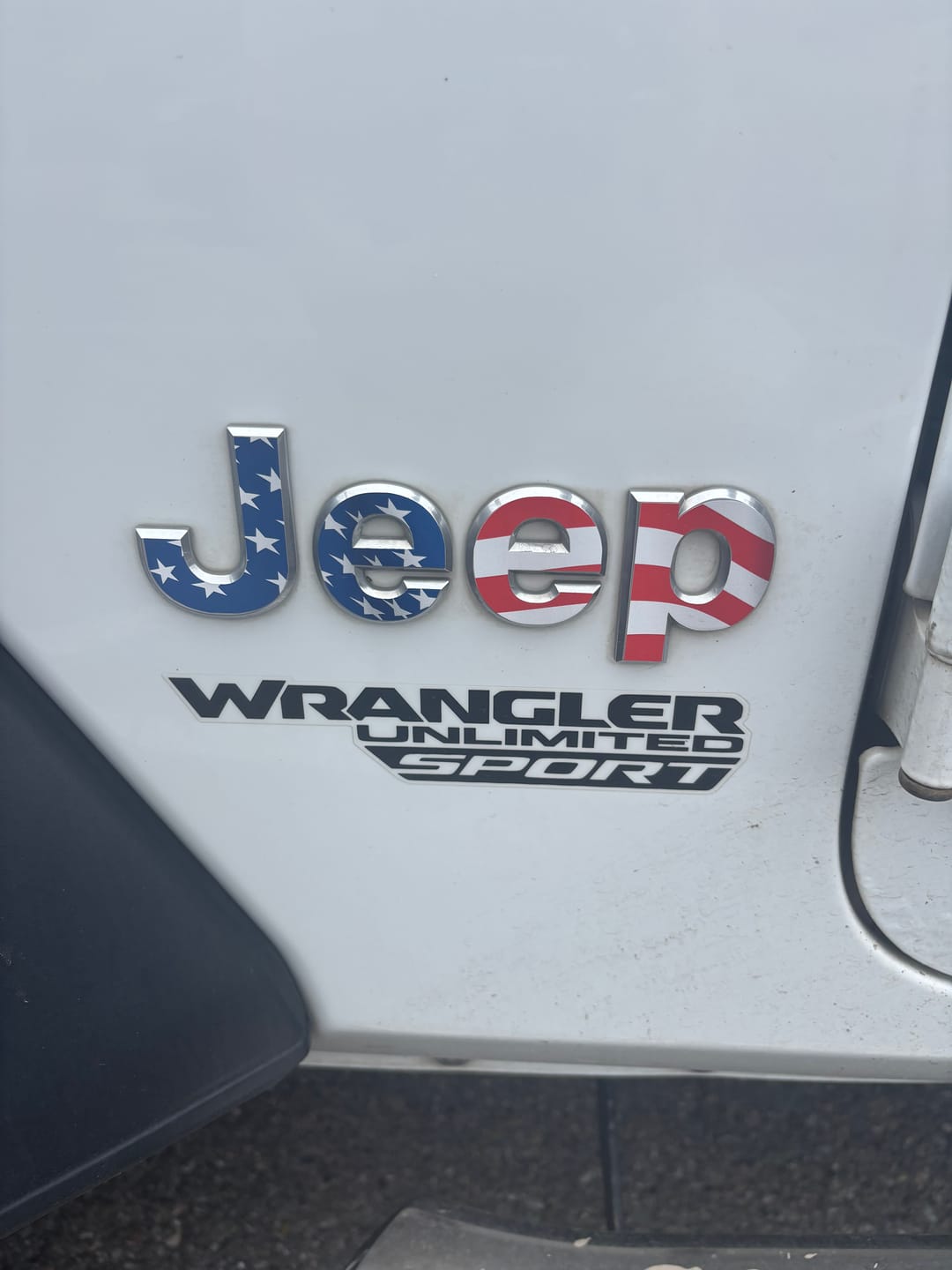 Customer photo review of JEEP Wrangler Emblem Overlay Decal Set | Fits JL, JK, TJ & YJ