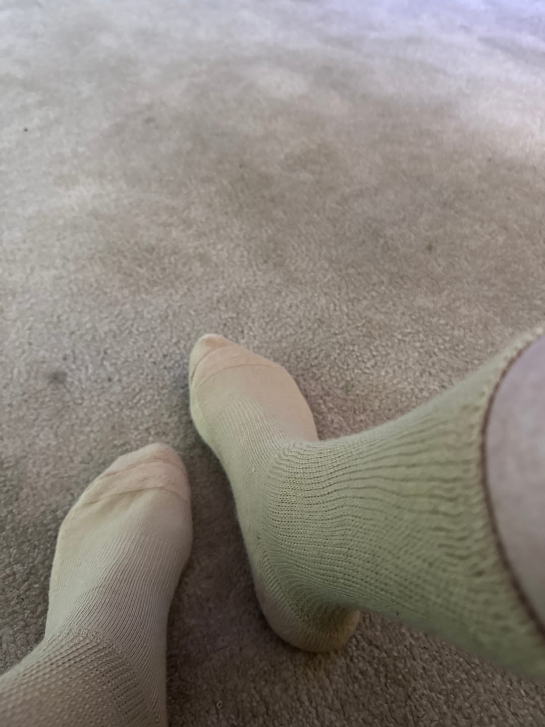 Customer photo review of Tan EasyStretch™ Socks