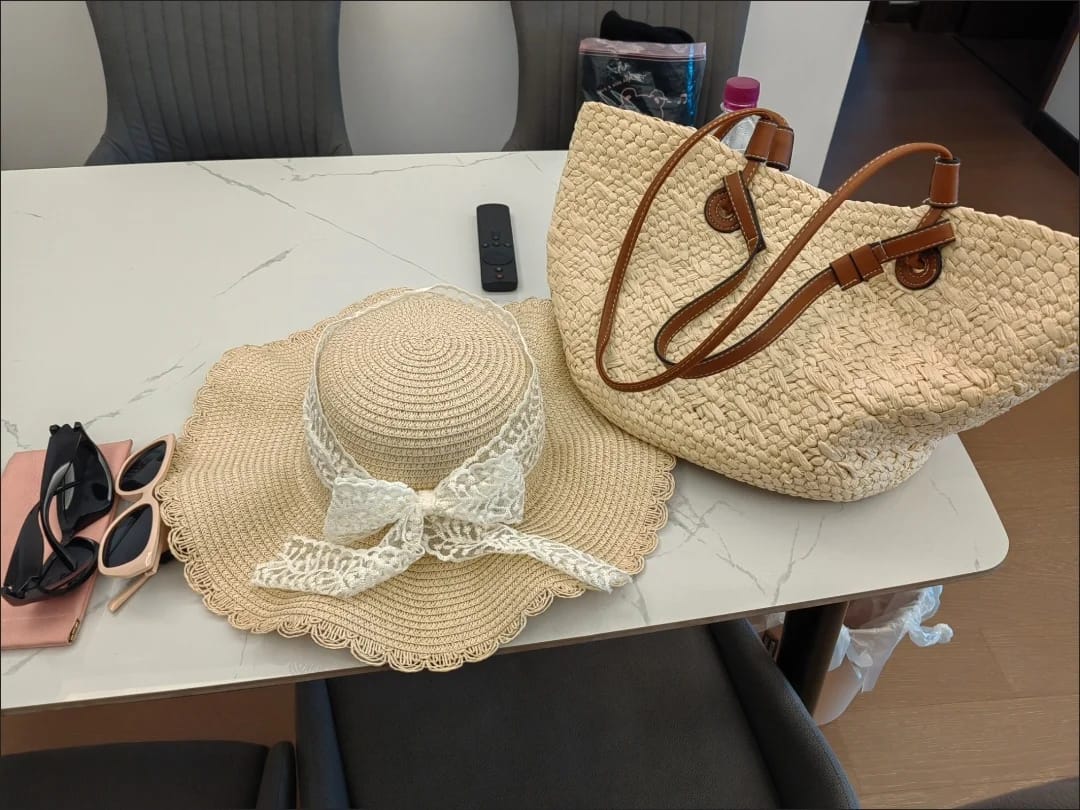 Customer photo review of Margot Woven Summer Tote