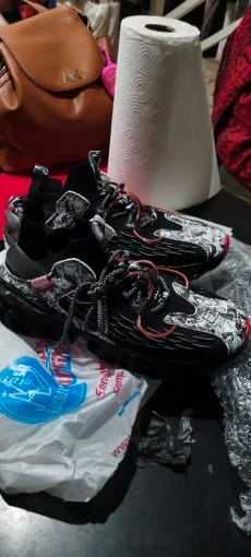 Customer photo review of StepVoid™ — RiftRunner Obsidian Red