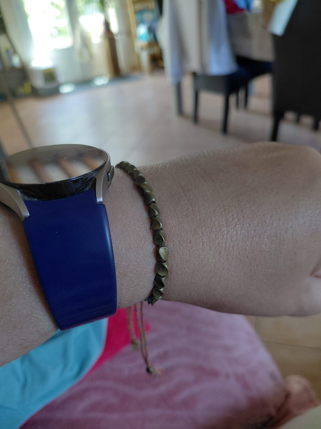 Customer photo review of Bracelet Tibétain en Perles de Cuivre