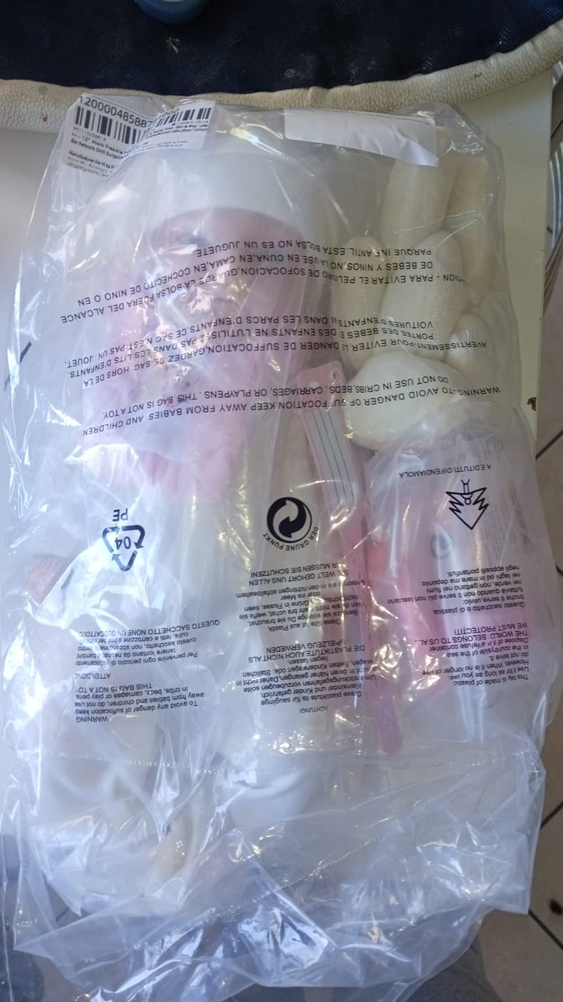Customer photo review of Bambola reborn 32cm neonato prematuro full silicone morbido - LUNA