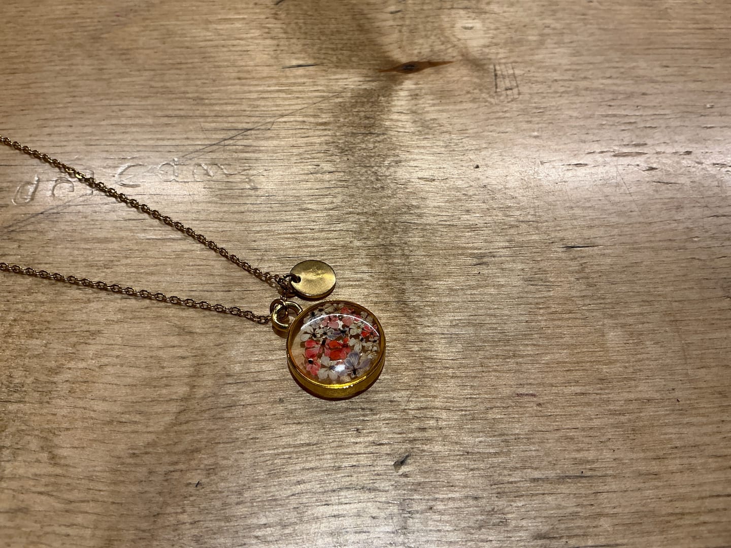 Customer photo review of Joy and Happiness Daire Kolye
