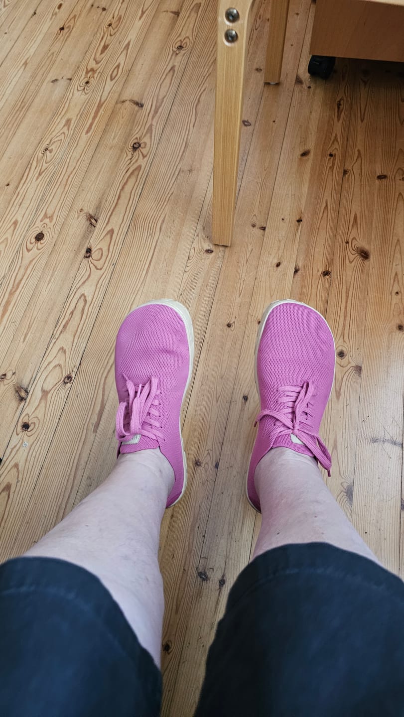 Customer photo review of Vaistoa Iloa -paljasjalkatennarit