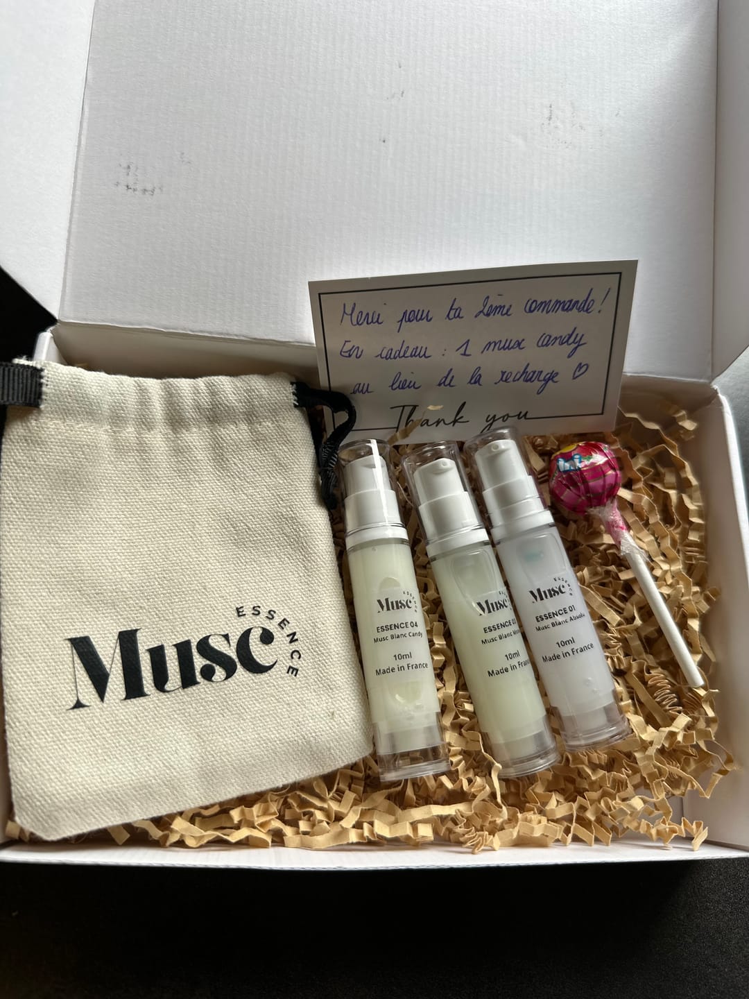 Customer photo review of Musc Blanc Absolu