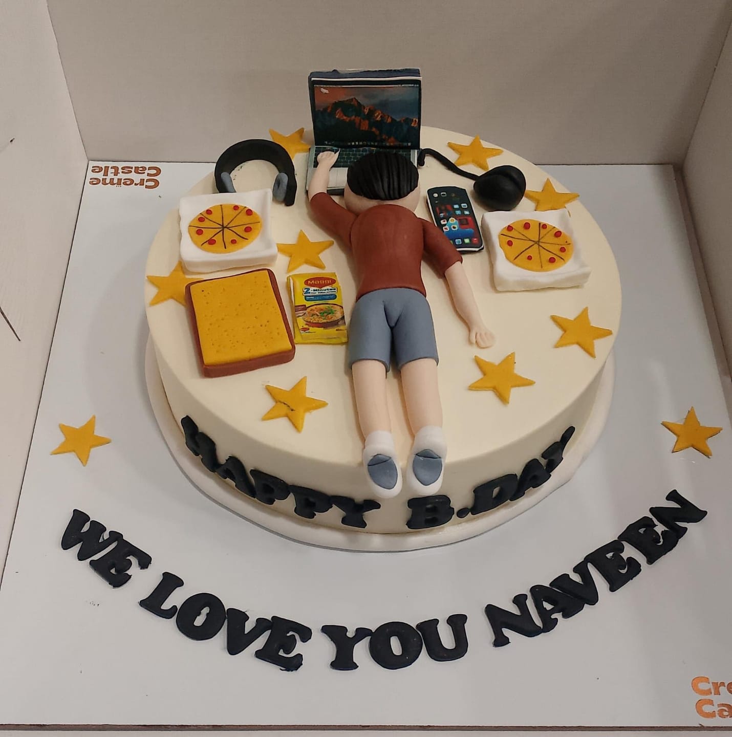 Customer photo review of Lazy Laptop Lover Custom Cake